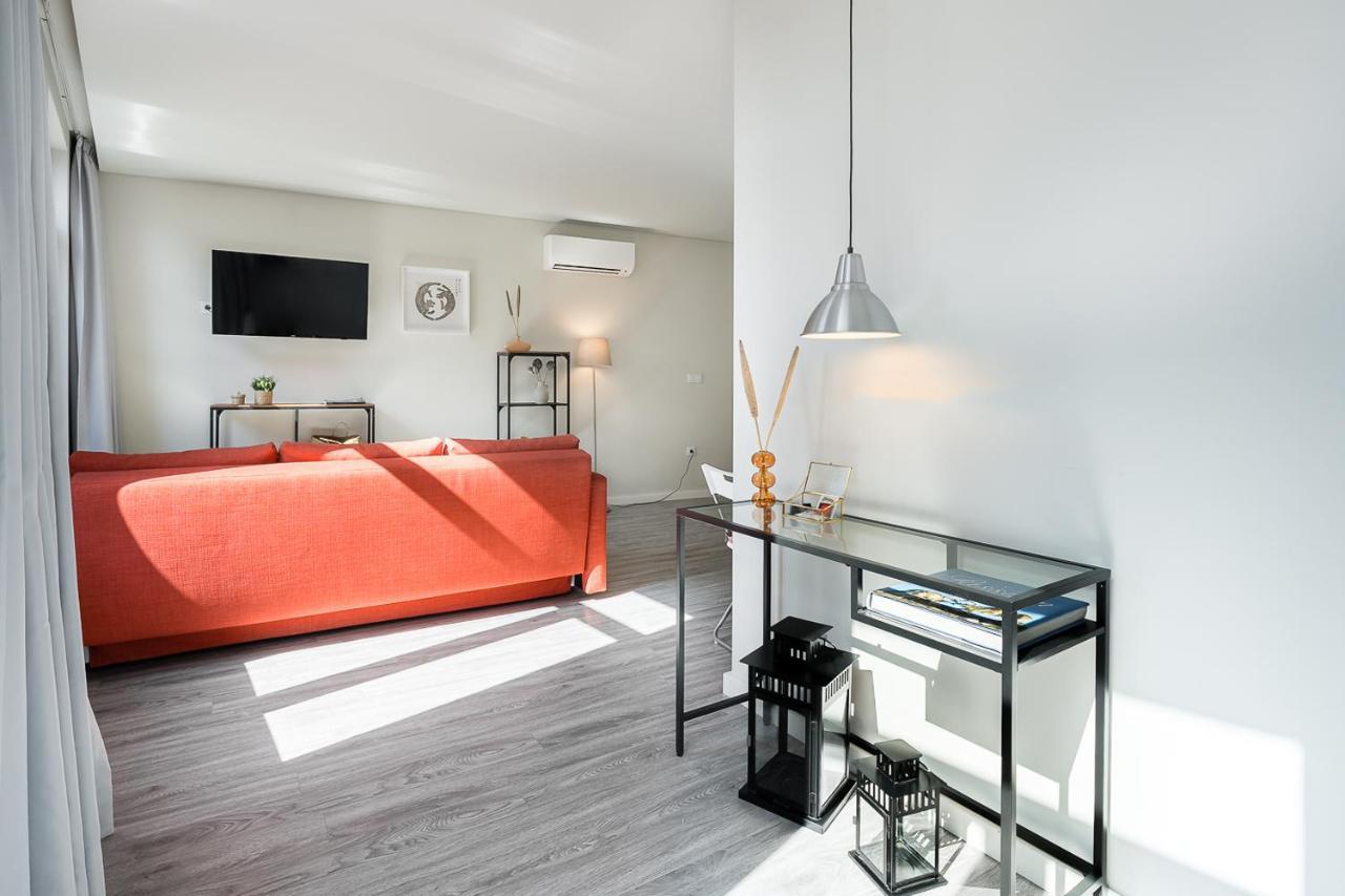 General Torres Apartments บีลาโนวาเดกายา ภายนอก รูปภาพ